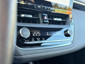 Toyota Corolla Touring Sports